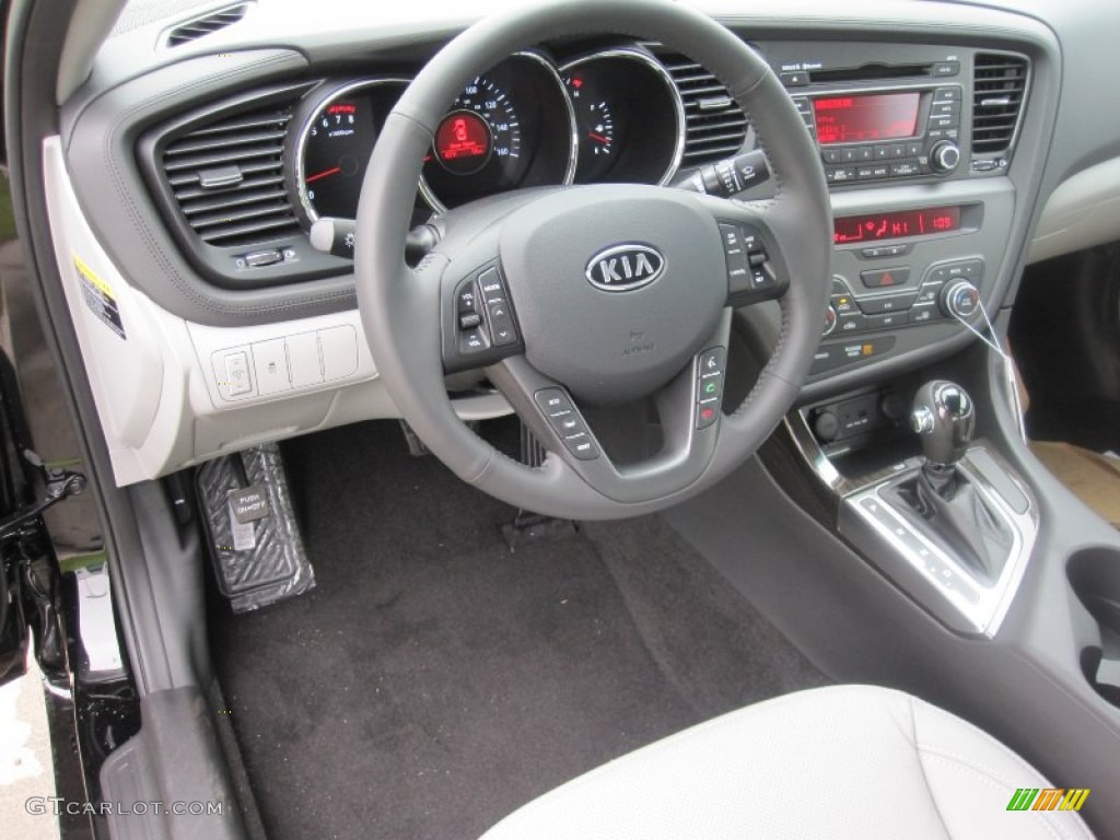Gray Interior 2012 Kia Optima EX Photo #55524619