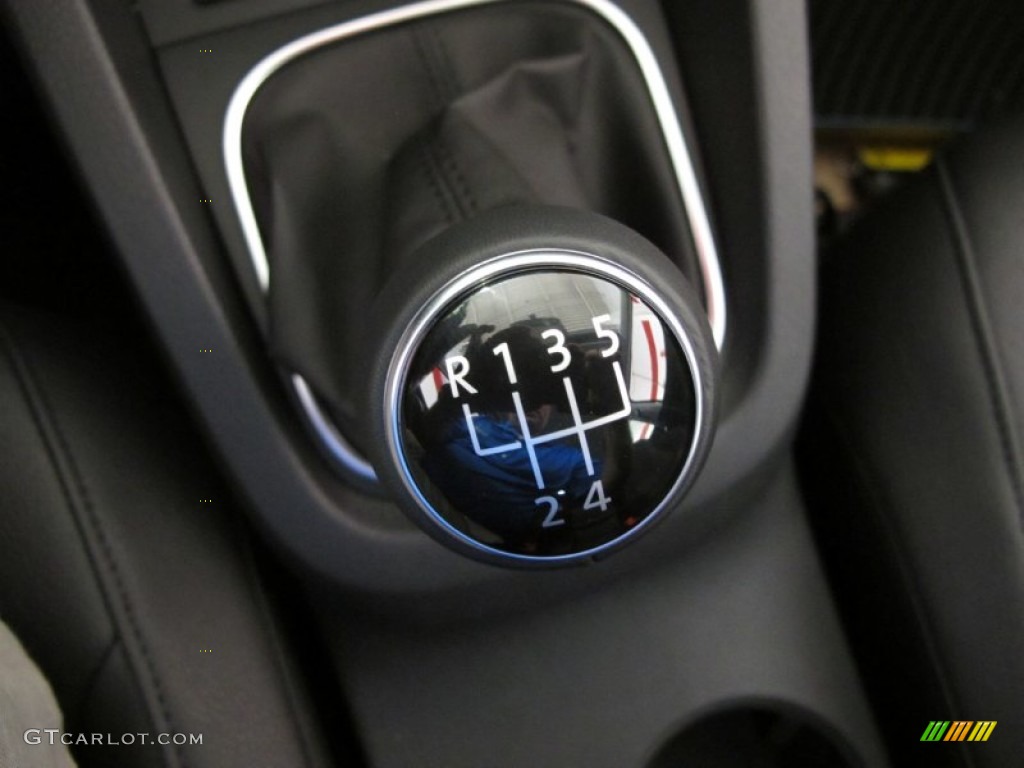 2012 Volkswagen Jetta SE Sedan 5 Speed Manual Transmission Photo #55526117