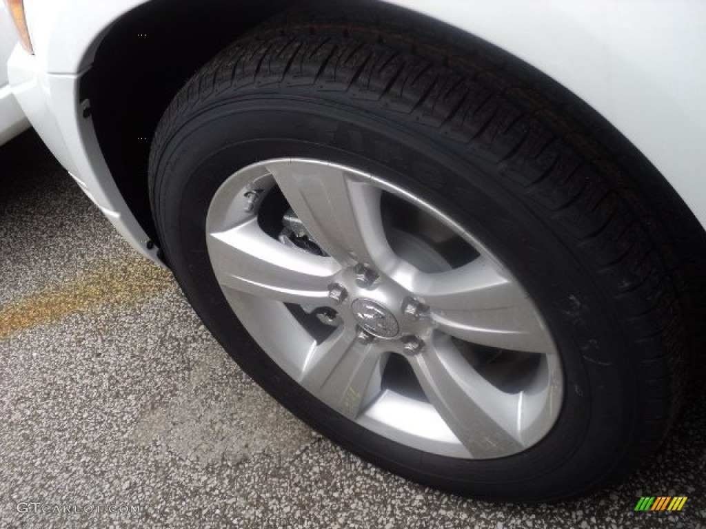 2012 Dodge Caliber SXT Wheel Photo #55528082