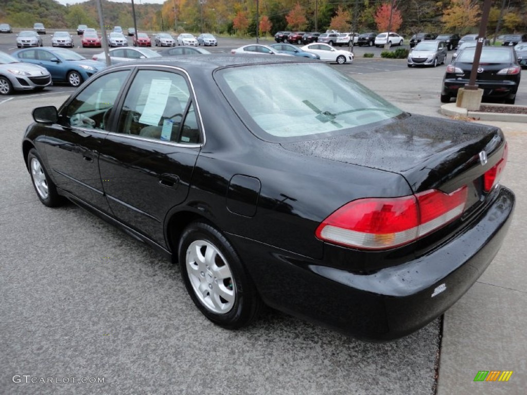 2002 Accord EX Sedan - Nighthawk Black Pearl / Quartz Gray photo #4