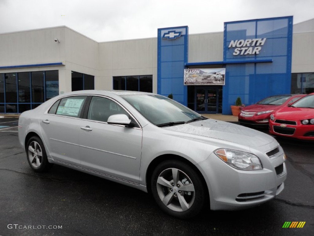 Silver Ice Metallic Chevrolet Malibu