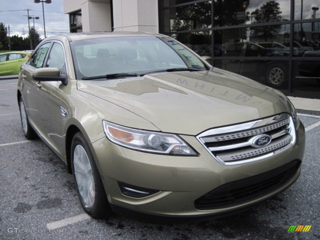 Ginger Ale 2012 Ford Taurus SEL Exterior Photo #55532390