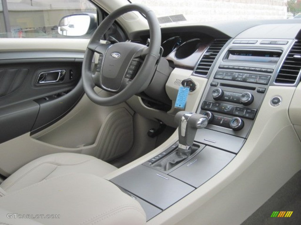 2012 Ford Taurus SEL Controls Photo #55532408