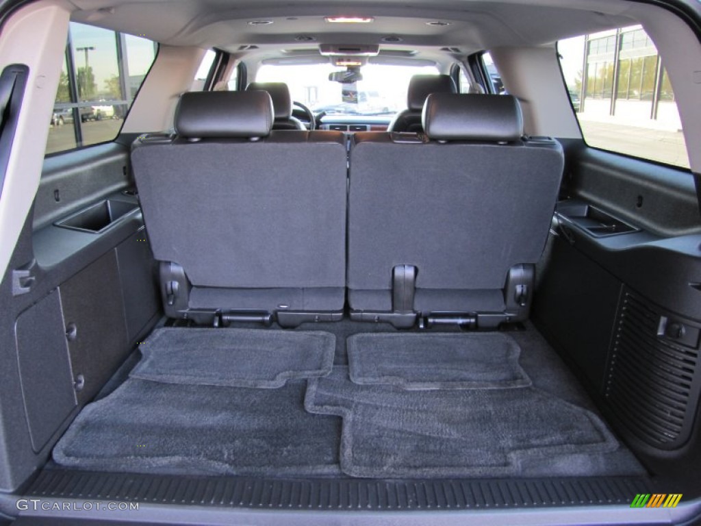 2009 GMC Yukon XL SLT 4x4 Trunk Photo #55533092