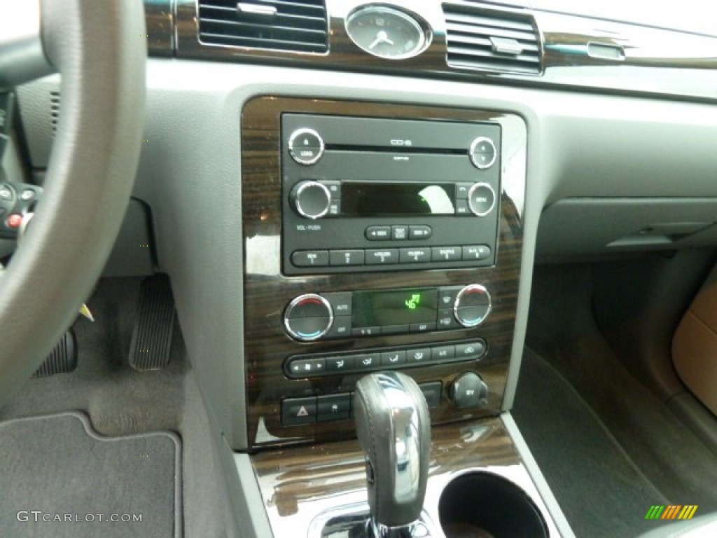 2009 Mercury Sable AWD Sedan Controls Photo #55535066