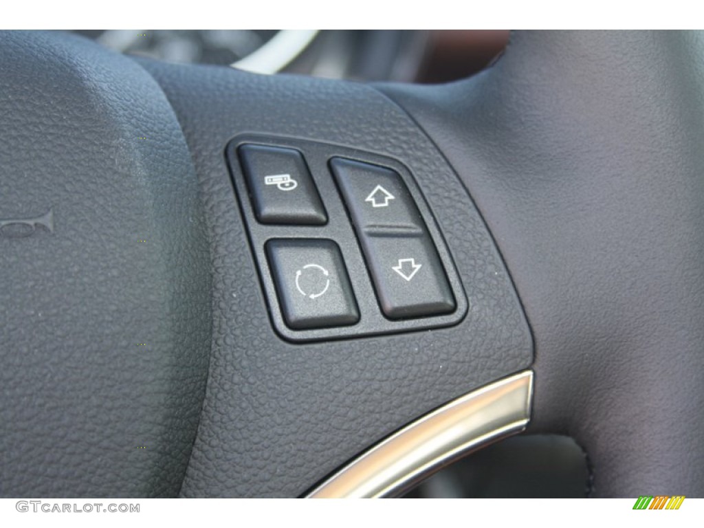 2012 BMW 3 Series 335i Convertible Controls Photo #55537879