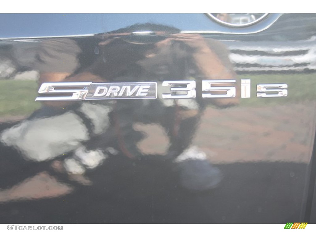 2012 BMW Z4 sDrive35is Marks and Logos Photos