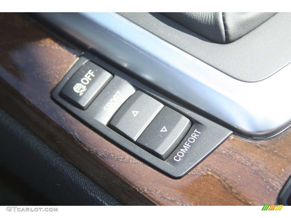 2012 Z4 sDrive35is - Black Sapphire Metallic / Black photo #21