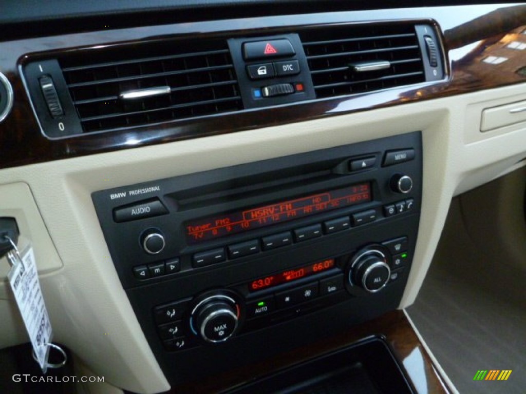 2010 3 Series 335i Coupe - Montego Blue Metallic / Cream Beige photo #22