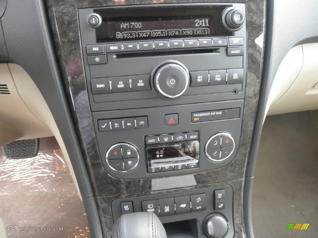 2012 GMC Acadia Denali Audio System Photo #55541664