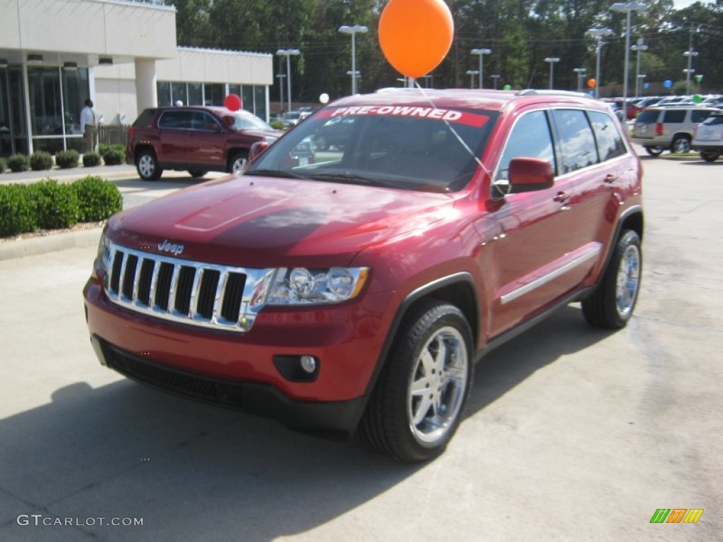 2011 Grand Cherokee Laredo - Inferno Red Crystal Pearl / Dark Graystone/Medium Graystone photo #1