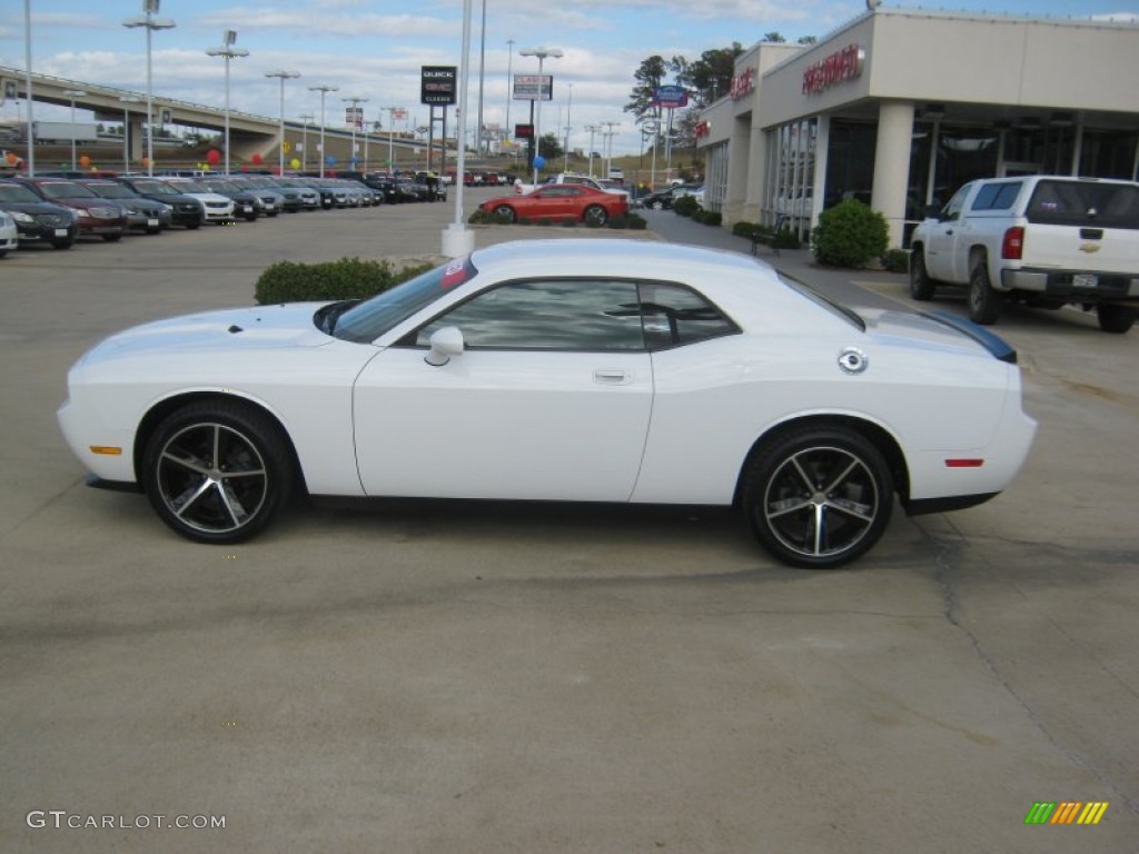 2010 Challenger SE - Stone White / Dark Slate Gray photo #2