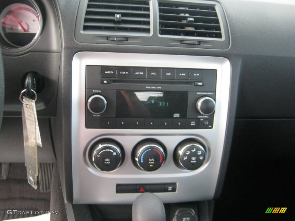 2010 Challenger SE - Stone White / Dark Slate Gray photo #9