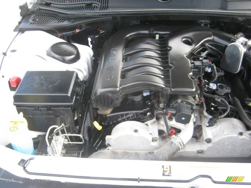 2010 Challenger SE - Stone White / Dark Slate Gray photo #20