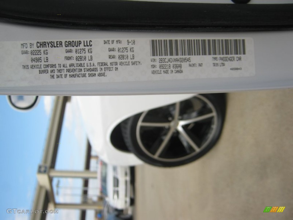 2010 Challenger SE - Stone White / Dark Slate Gray photo #23