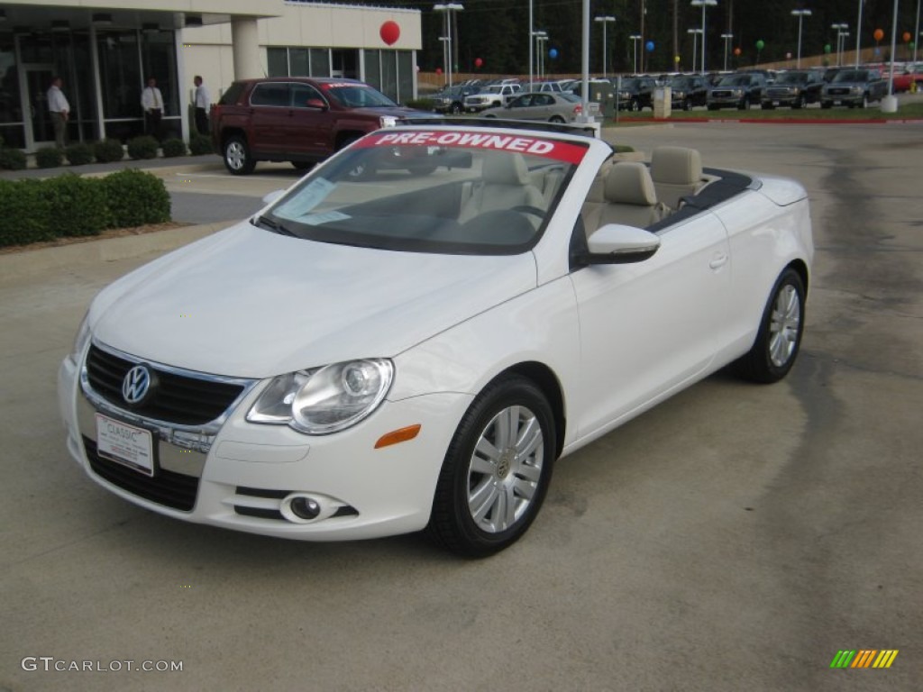 Candy White Volkswagen Eos