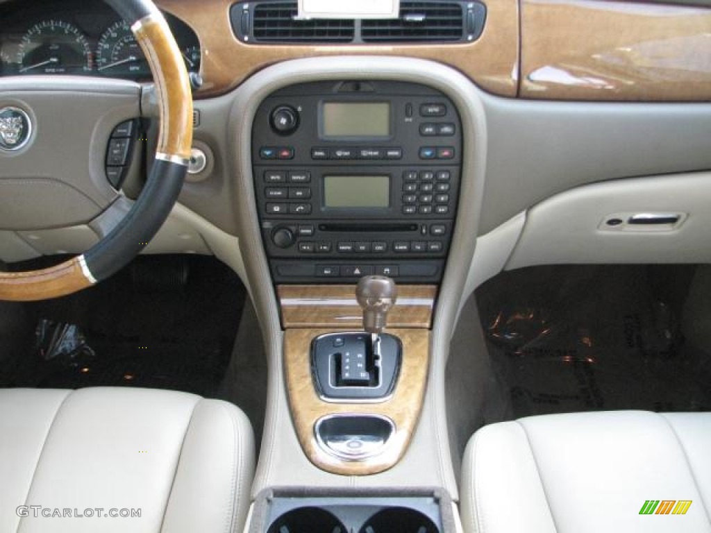 2003 Jaguar S-Type 3.0 Ivory Dashboard Photo #55545663