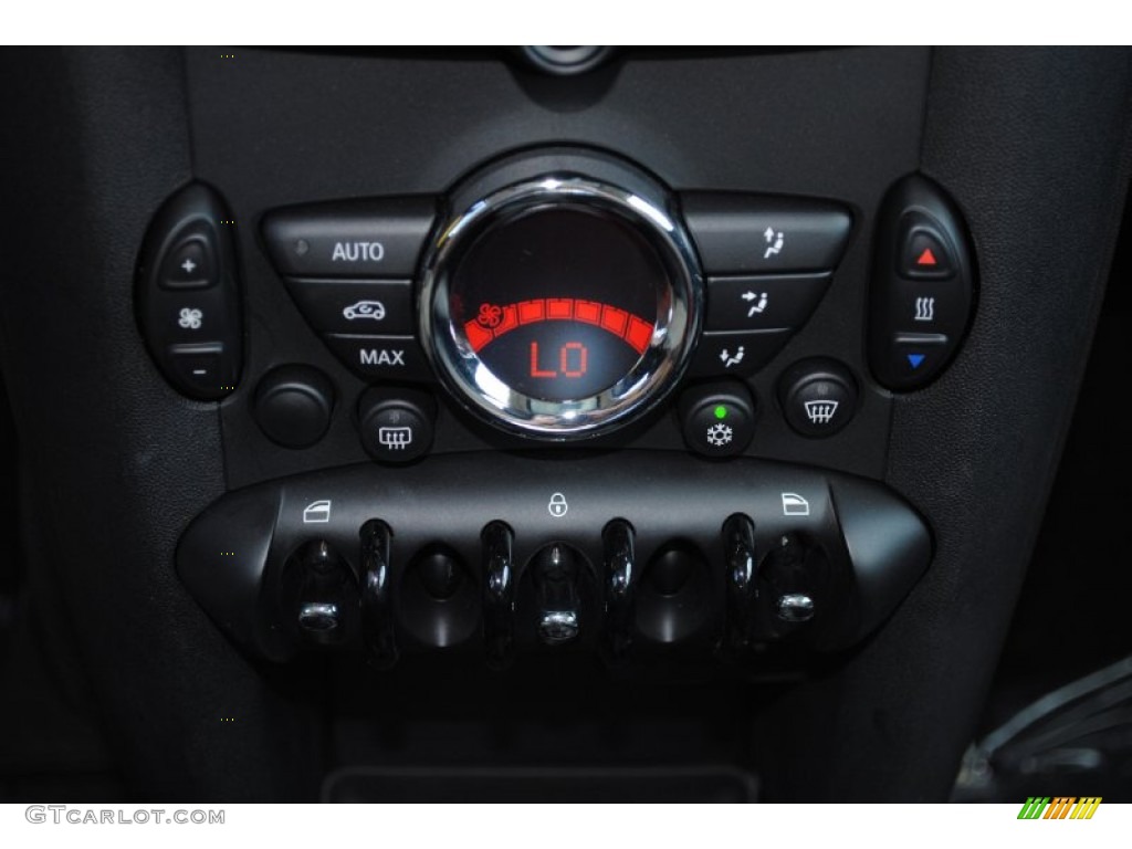 2011 Mini Cooper Hardtop Controls Photo #55546434