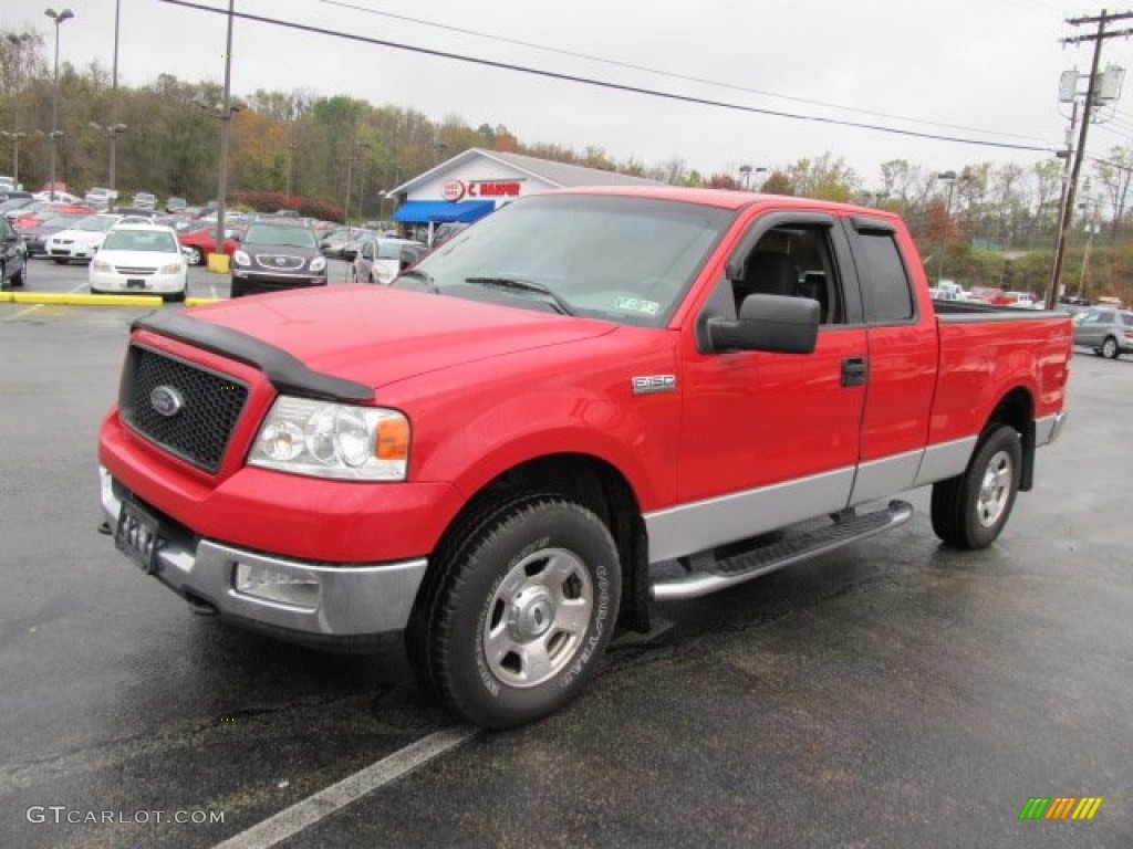 2004 F150 XLT SuperCab 4x4 - Bright Red / Medium/Dark Flint photo #4