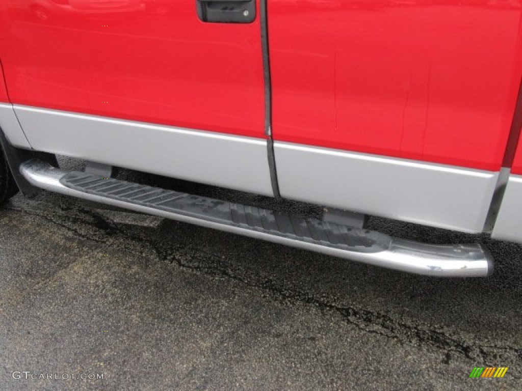 2004 F150 XLT SuperCab 4x4 - Bright Red / Medium/Dark Flint photo #7