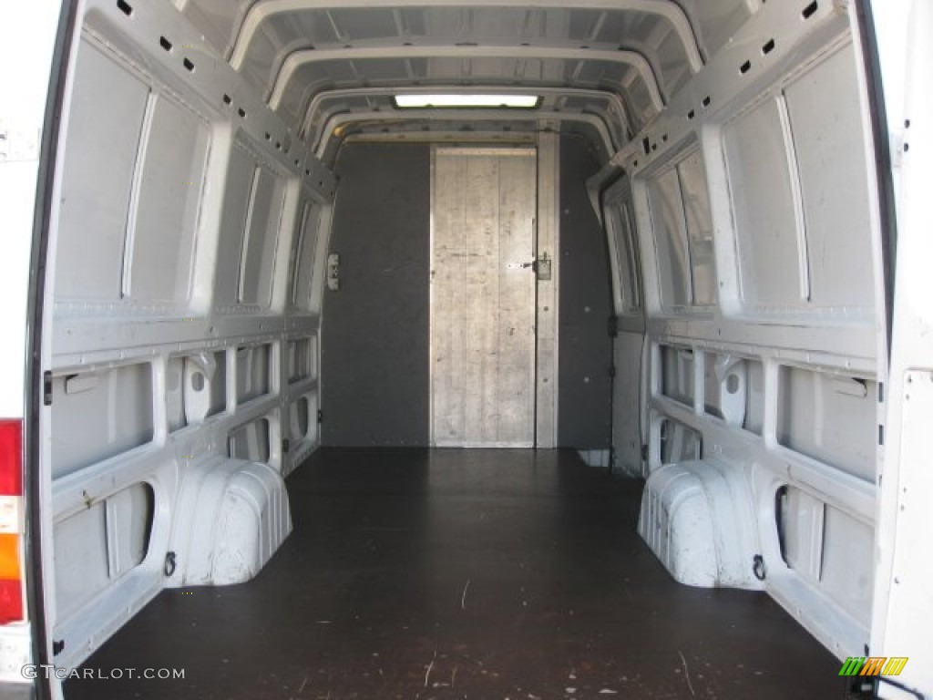 2005 Dodge Sprinter Van 2500 High Roof Cargo Trunk Photo #55550355