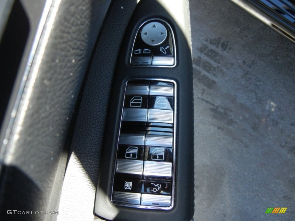2008 Mercedes-Benz S 63 AMG Sedan Controls Photo #55550643
