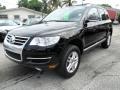 Black Uni - Touareg 2 VR6 Photo No. 1