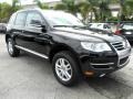 Black Uni - Touareg 2 VR6 Photo No. 7