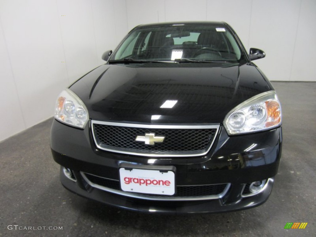 2007 Malibu Maxx SS Wagon - Black / Ebony Black photo #2