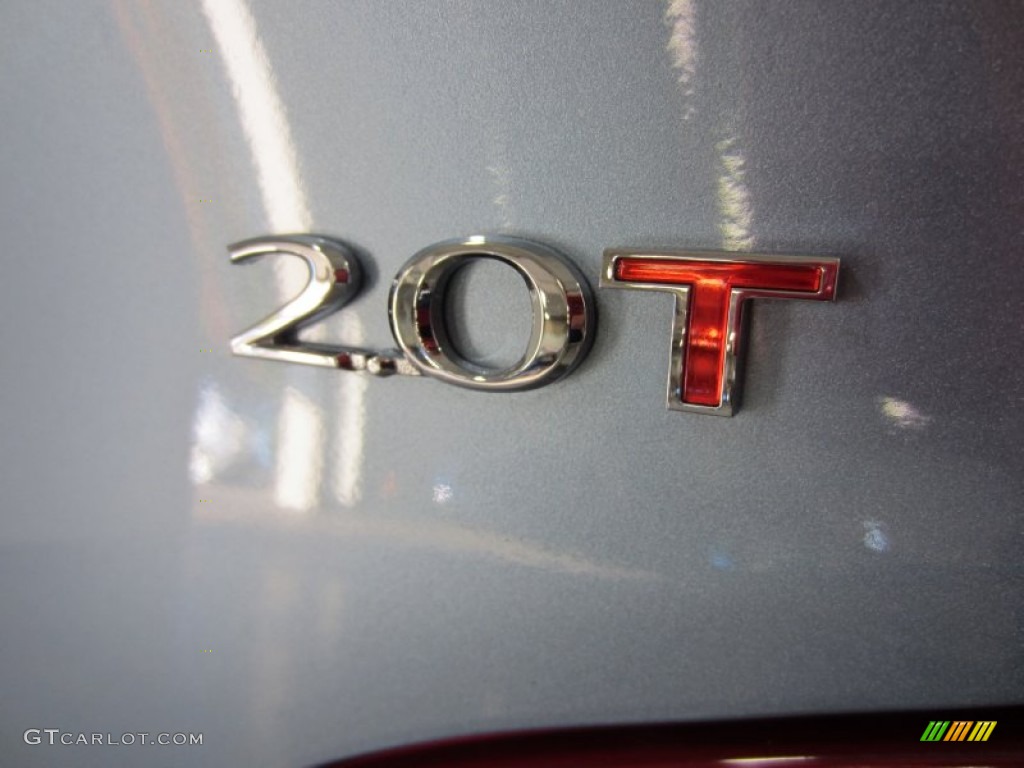 2011 Hyundai Genesis Coupe 2.0T Marks and Logos Photos