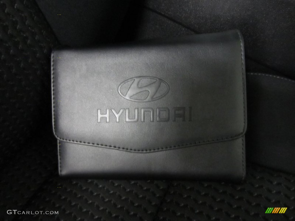 2011 Hyundai Genesis Coupe 2.0T Books/Manuals Photos