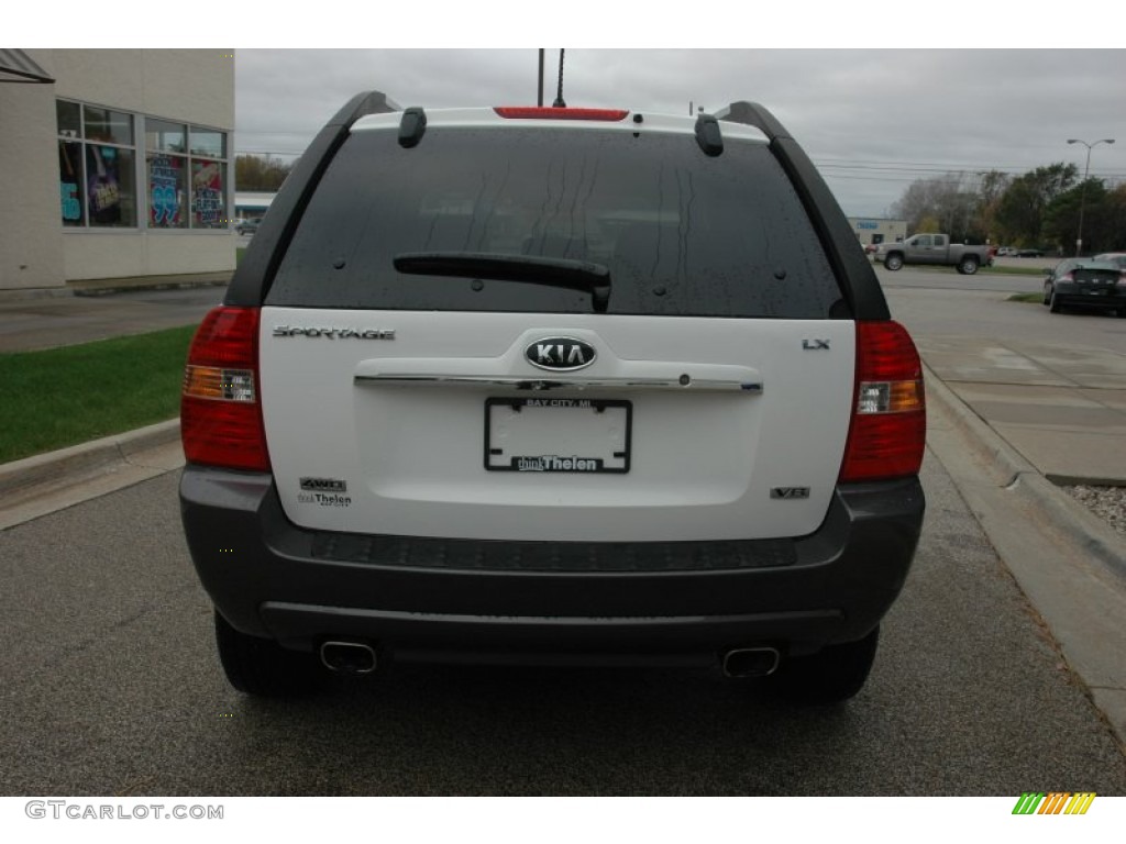 2008 Sportage LX V6 4x4 - Clear White / Black photo #5