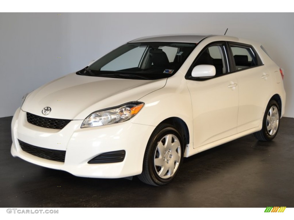 Super White Toyota Matrix