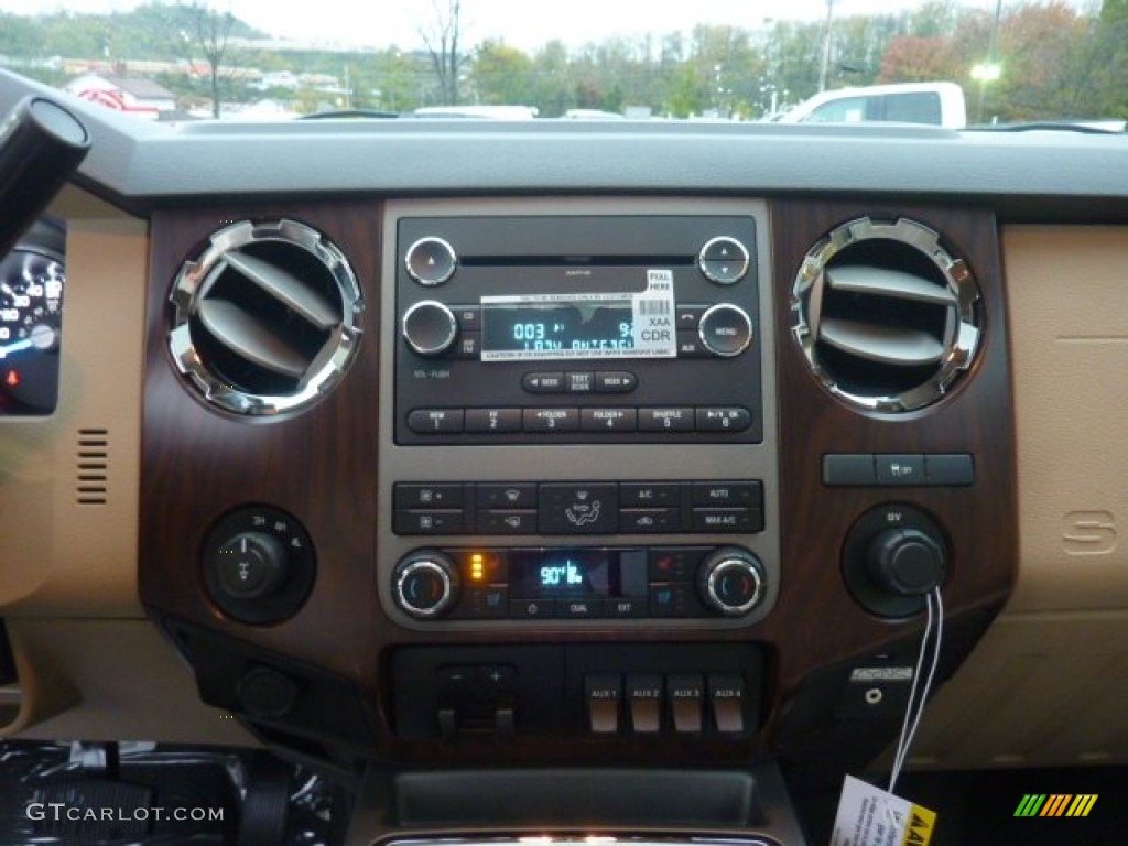 2012 Ford F250 Super Duty Lariat Crew Cab 4x4 Controls Photo #55557752