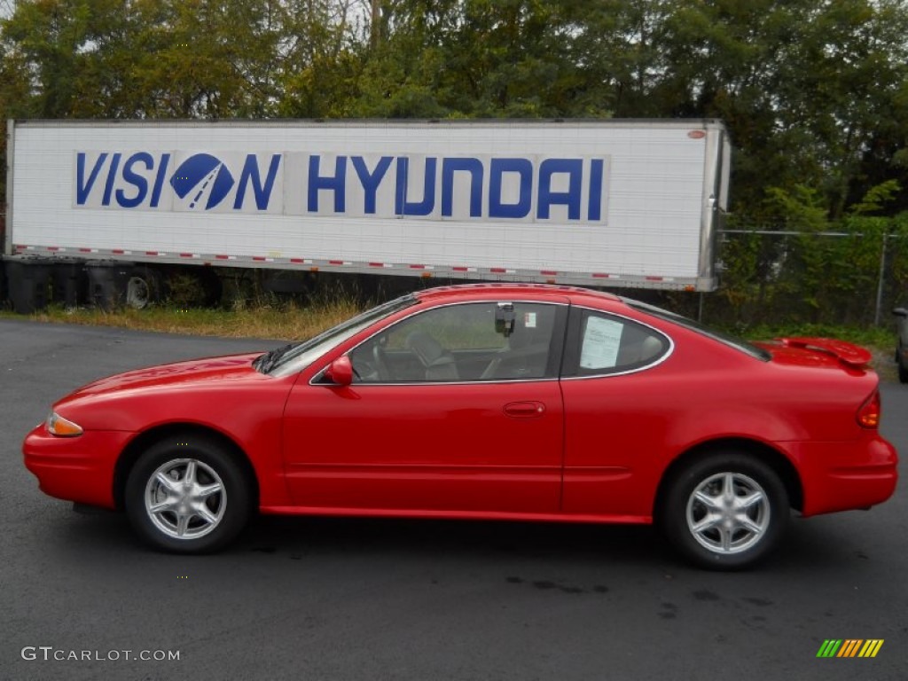 2001 Alero GL Coupe - Bright Red / Pewter photo #13