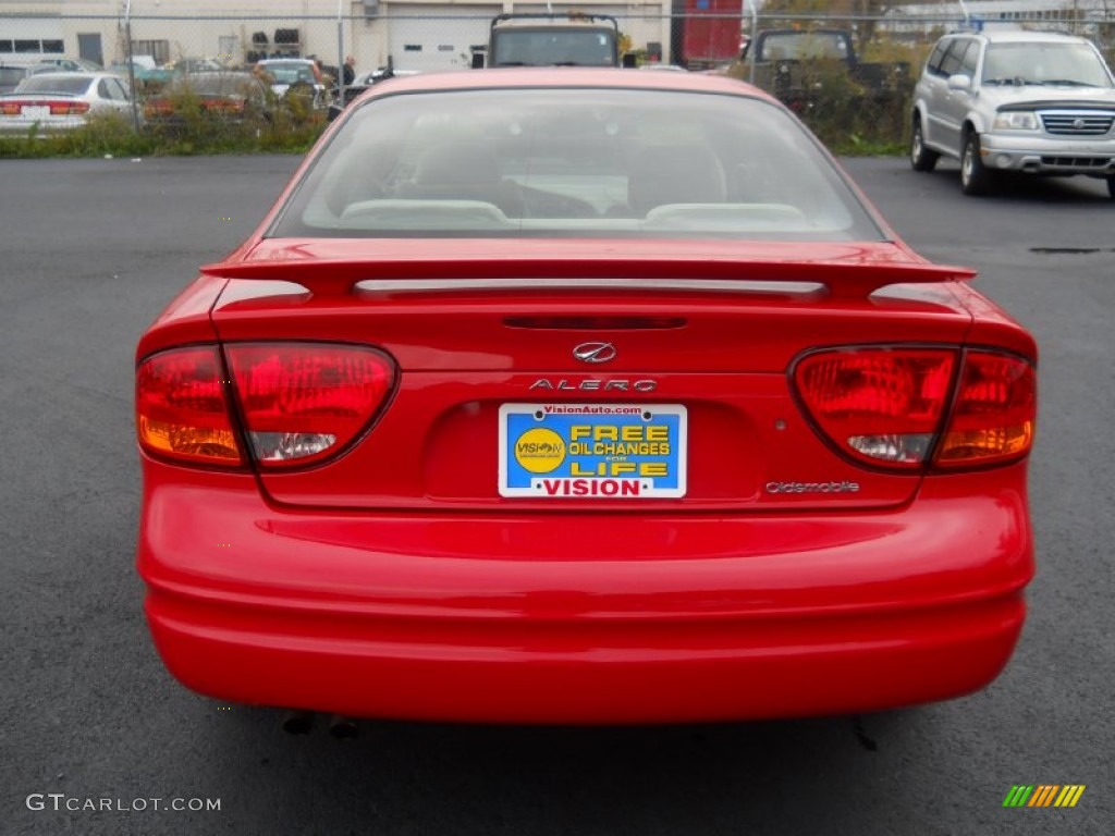 2001 Alero GL Coupe - Bright Red / Pewter photo #15