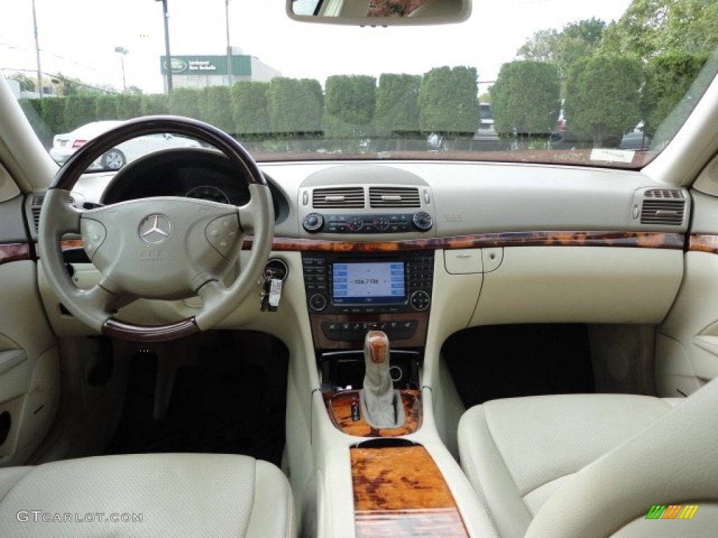 2006 E 350 4Matic Sedan - Everest Green Metallic / Stone photo #13