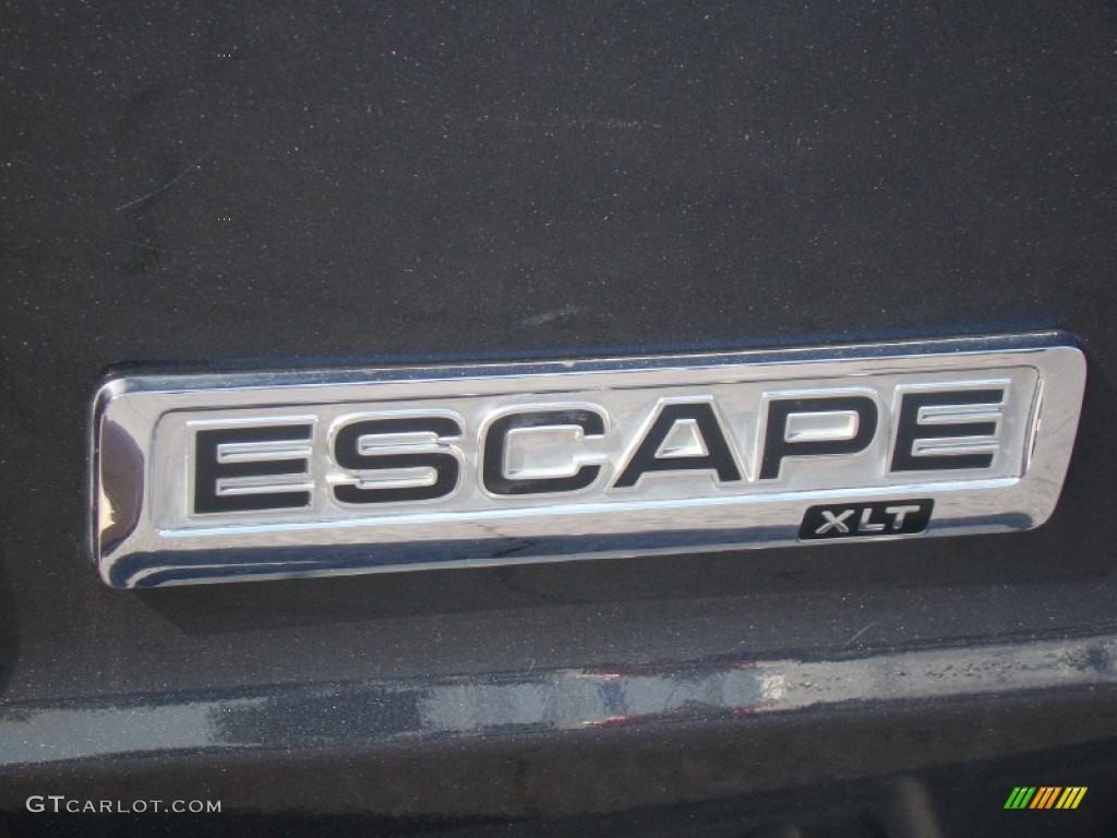 2009 Escape XLT - Black Pearl Slate Metallic / Charcoal photo #37