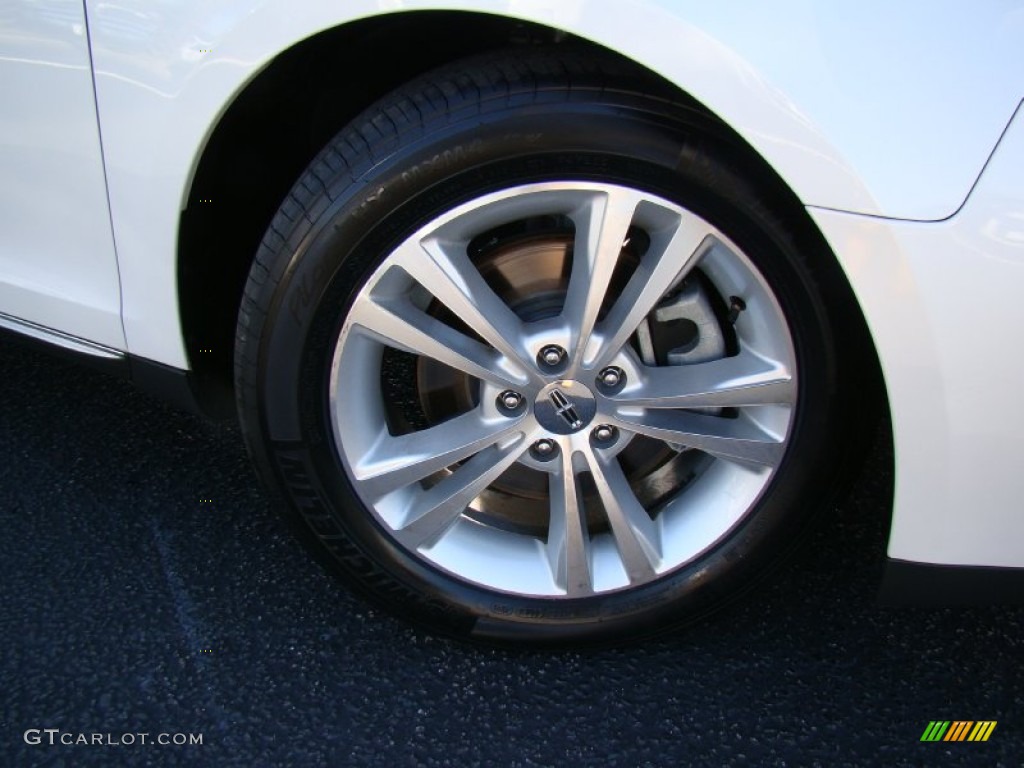 2011 Lincoln MKS FWD Wheel Photo #55564913
