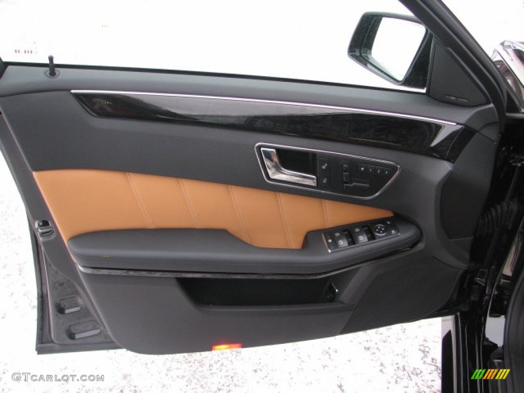 2010 Mercedes-Benz E 550 4Matic Sedan Natural Beige Door Panel Photo #55565027
