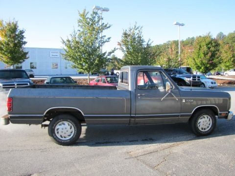 1986 Dodge Ram Truck