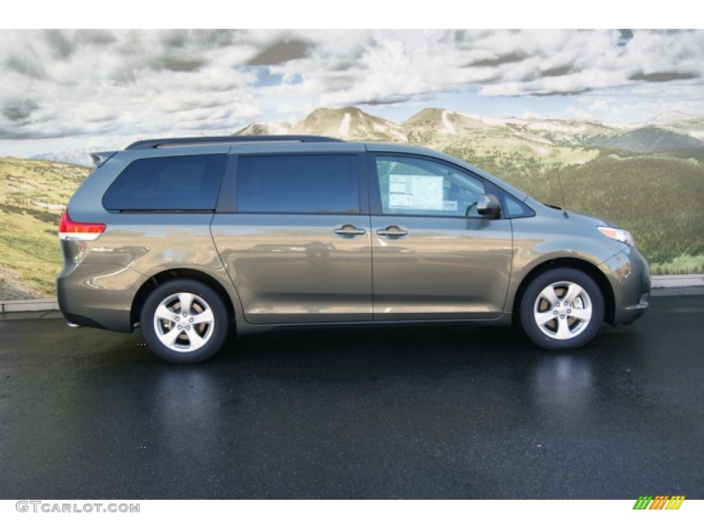 Cypress Green Pearl 2012 Toyota Sienna LE Exterior Photo #55567206
