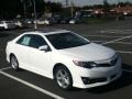 Super White - Camry SE Photo No. 8