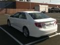 Super White - Camry SE Photo No. 13