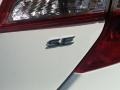 Super White - Camry SE Photo No. 20