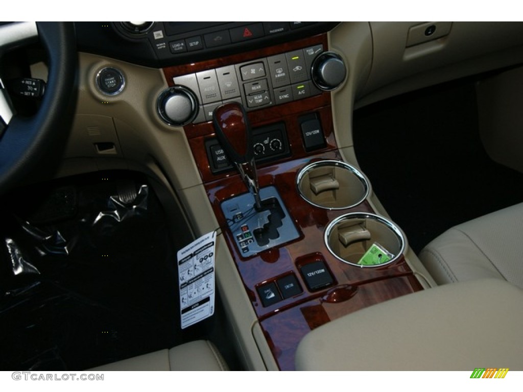2012 Highlander Limited 4WD - Black / Sand Beige photo #15