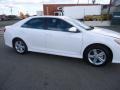 Super White - Camry SE Photo No. 38