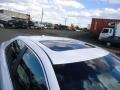 Super White - Camry SE Photo No. 44