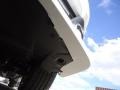 Super White - Camry SE Photo No. 49