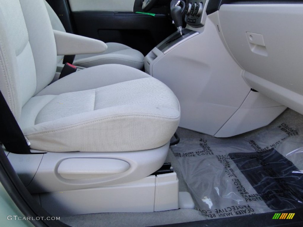 2008 MAZDA5 Sport - Golden Sand / Sand photo #22